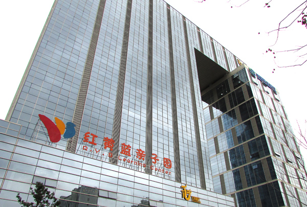 盐城内港湖聚龙中心